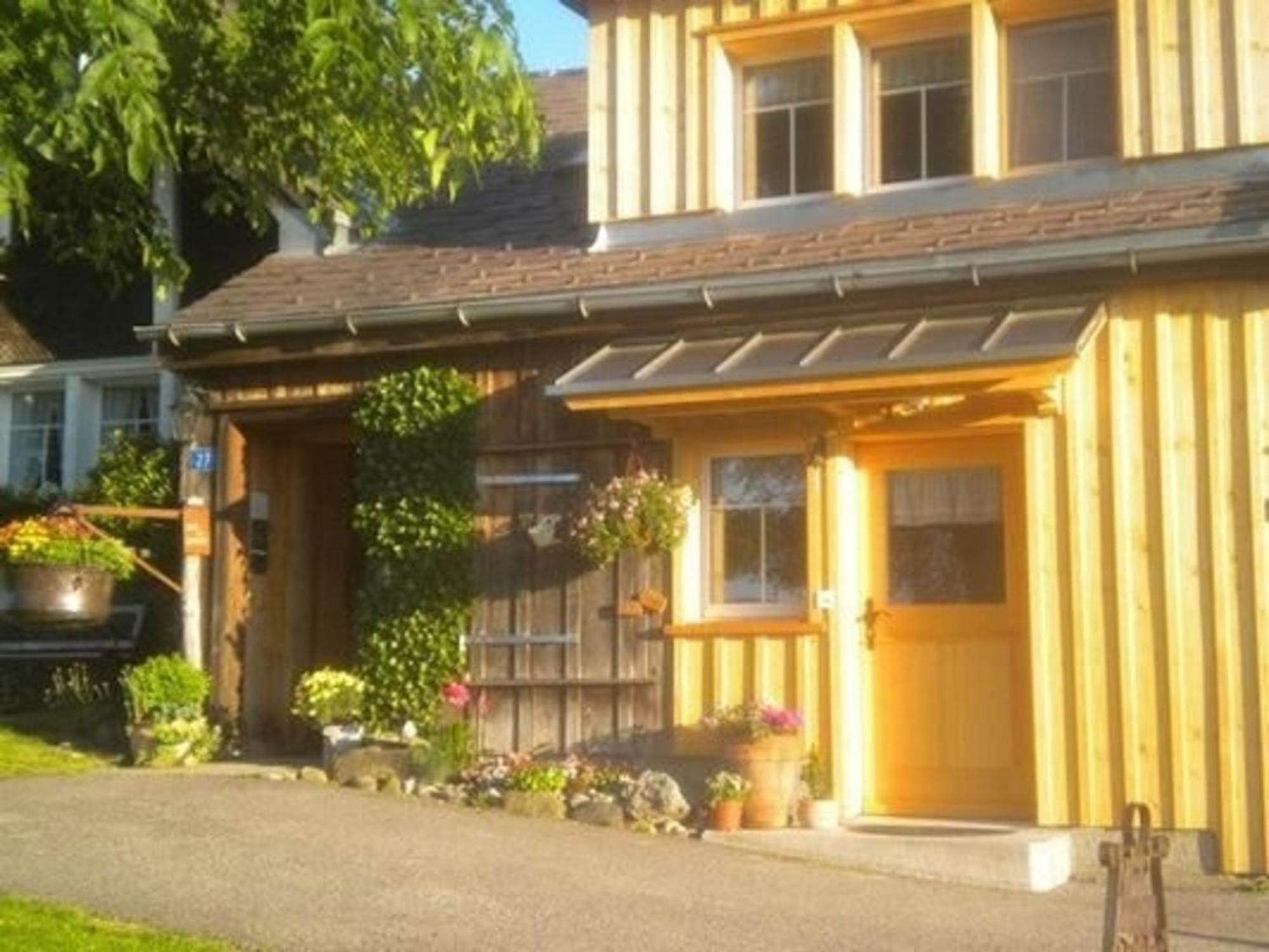 Bauernhof Fendrig - Neue Wohnung Haslen Kültér fotó